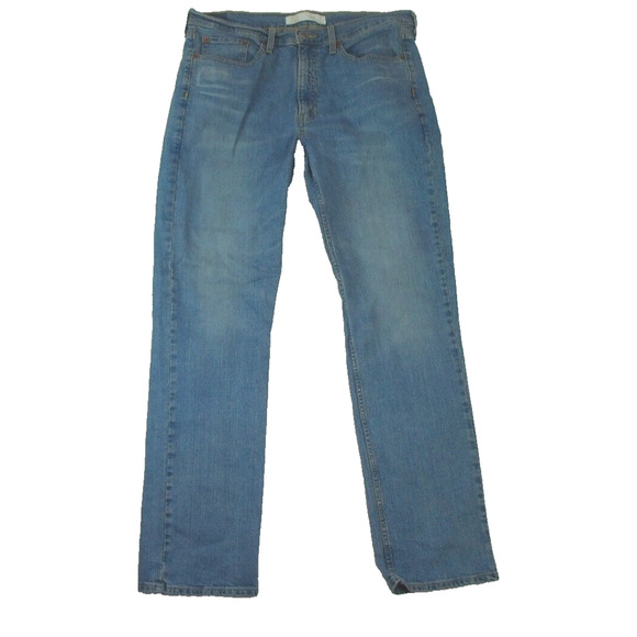 Signature Levi Strauss Blue Jeans Light Denim Straight Leg Size 36x34 - Picture 1 of 9